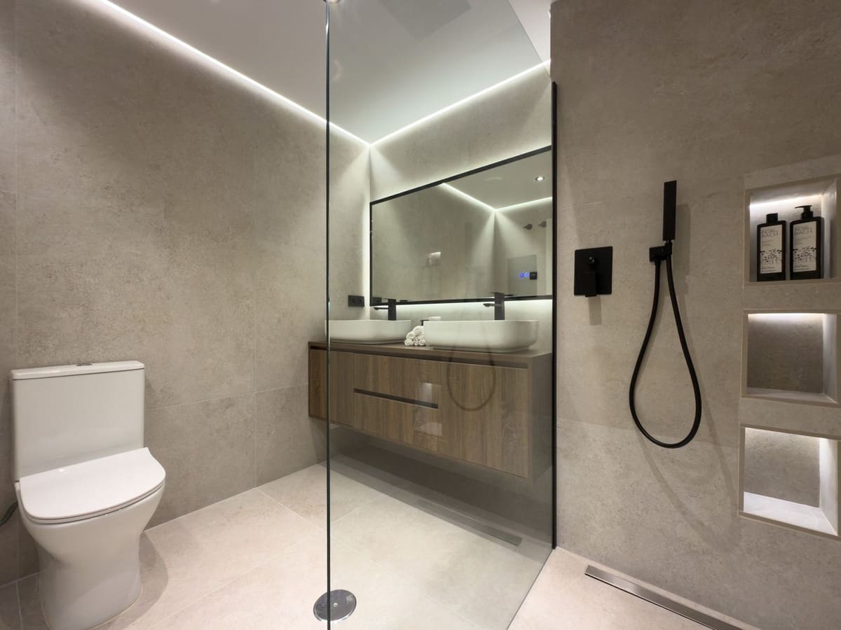 3 quarto Apartamento para venda em Miraflores com piscina garagem - 545 000 € (Ref: 9637995)