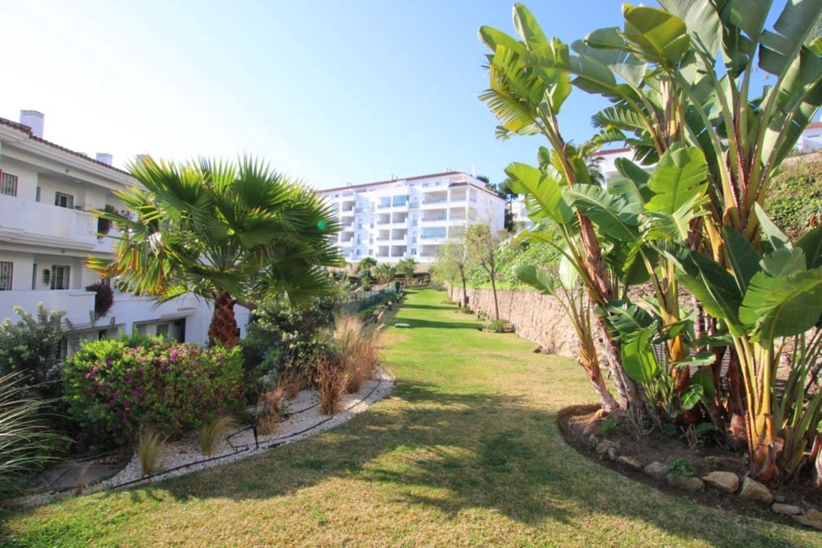Apartamento de 3 habitaciones en Miraflores en venta con piscina garaje - 450.000 € (Ref: 9683291)