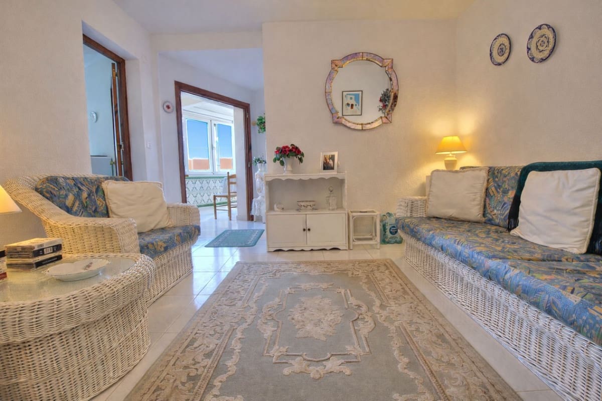 2 bedroom Penthouse for sale in La Cala de Mijas with pool garage - € 265,000 (Ref: 9683324)