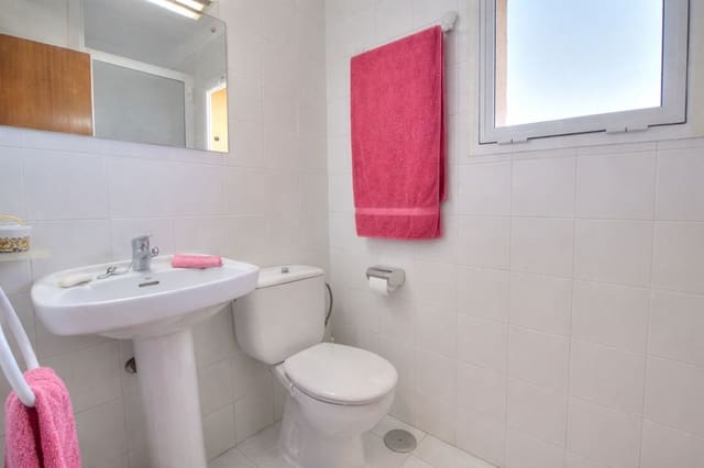 2 makuuhuone Kattohuoneisto myytävänä paikassa La Cala de Mijas, Mijas mukana uima-altaan 
autotalli - 265 000 € (Ref: 9683324)