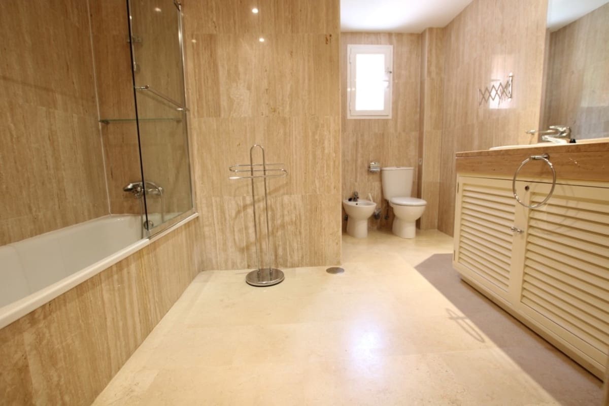 2 sovrum Lägenhet till salu i Elviria med pool garage - 449 950 € (Ref: 9697917)