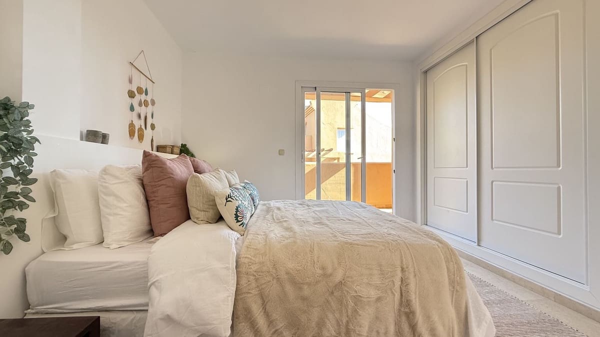 2 sovrum Lägenhet till salu i Elviria med pool garage - 449 950 € (Ref: 9697917)