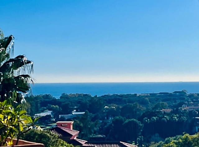 2 makuuhuone Huoneisto myytävänä paikassa Elviria, Marbella mukana uima-altaan 
autotalli - 449 950 € (Ref: 9697917)