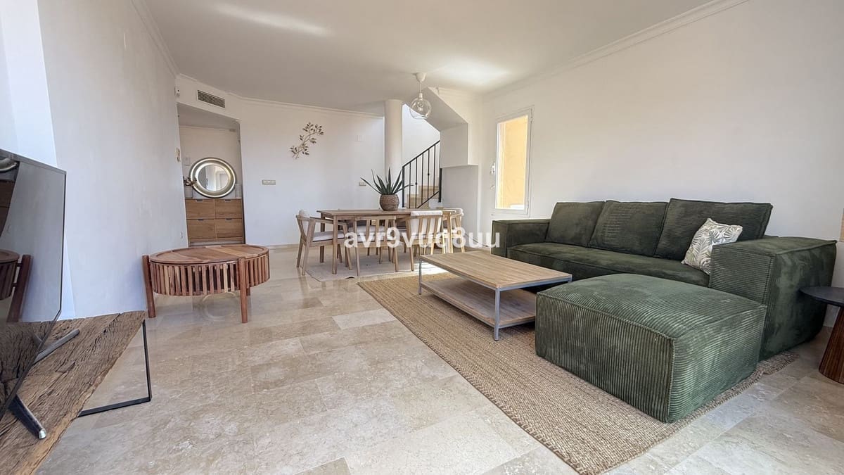 2 makuuhuone Huoneisto myytävänä paikassa Elviria mukana uima-altaan 
autotalli - 449 950 € (Ref: 9697917)