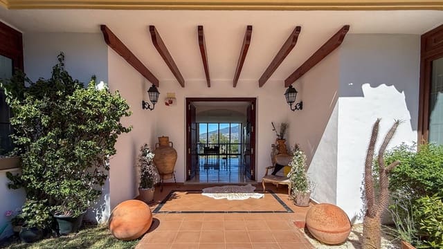 4 sypialnia Willa na sprzedaż w La Cala Golf, Mijas z basenem - 1 999 500 € (Ref: 9751101)