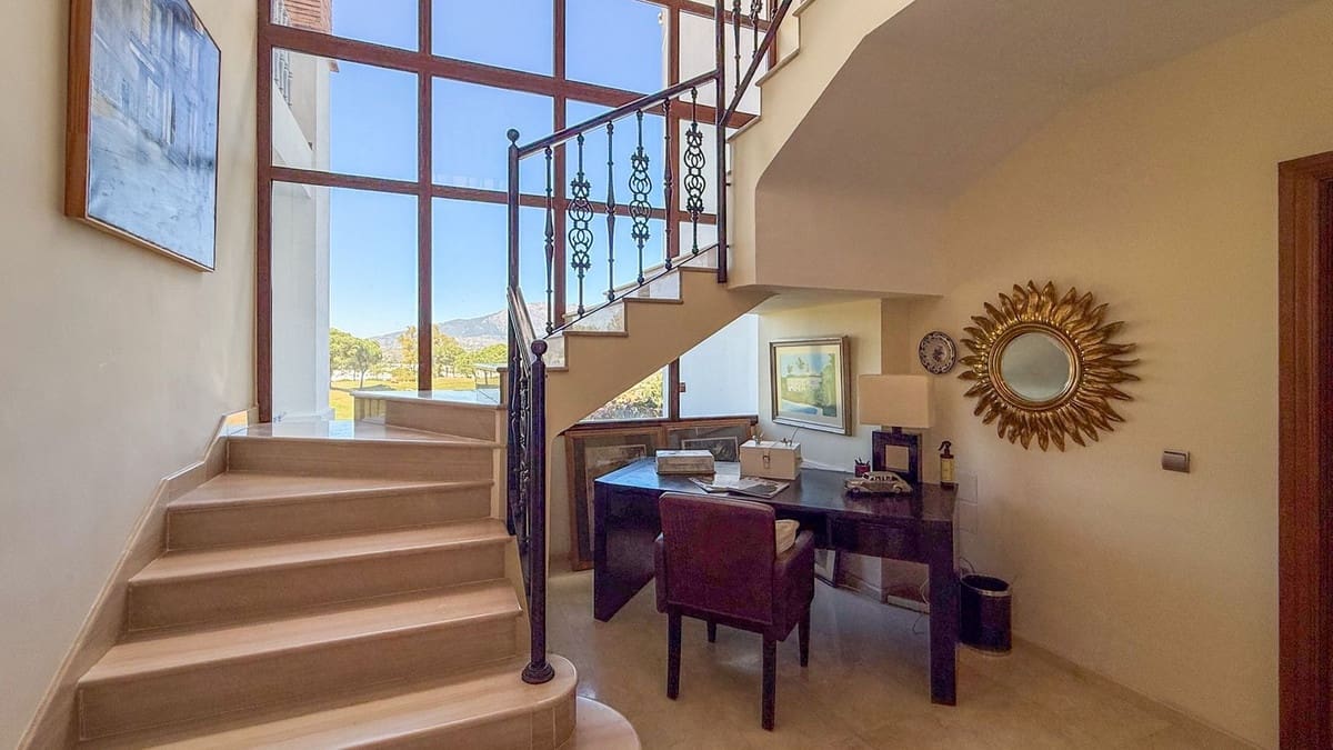 4 bedroom Villa for sale in La Cala Golf with pool - € 1,899,500 (Ref: 9751101)