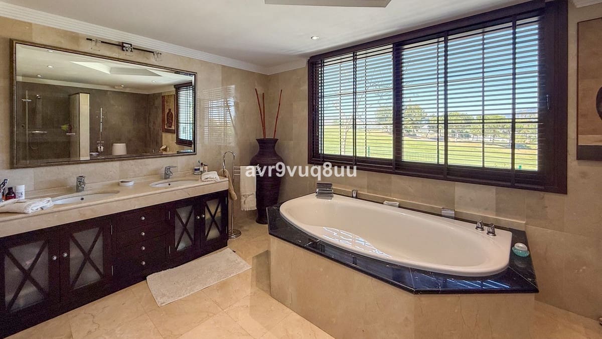 4 chambre Villa/Maison à vendre à La Cala Golf avec piscine - 1 899 500 € (Ref: 9751101)