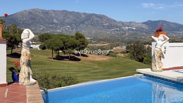 4 chambre Villa/Maison à vendre à La Cala Golf, Mijas avec piscine - 1 899 500 € (Ref: 9751101)