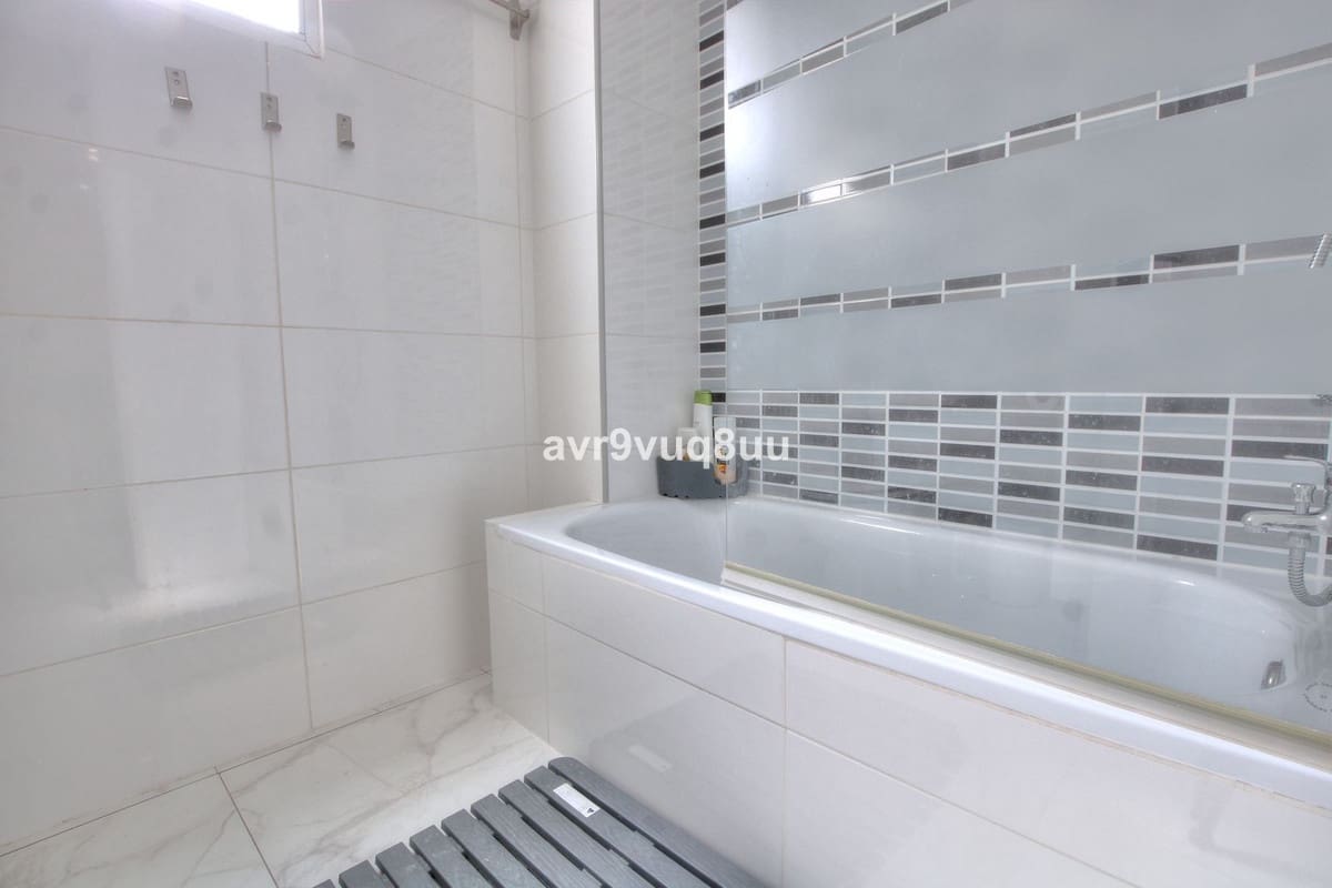 1 bedroom Apartment for sale in La Cala de Mijas - € 199,950 (Ref: 9770906)