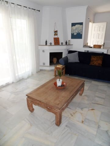 3 slaapkamer Huis te koop in La Cala de Mijas, Mijas met zwembad - € 675.000 (Ref: 9770907)