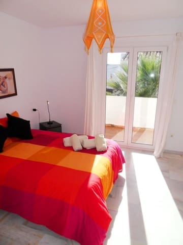 3 soveværelse Byhus til salg i La Cala de Mijas, Mijas med swimmingpool - € 675.000 (Ref: 9770907)