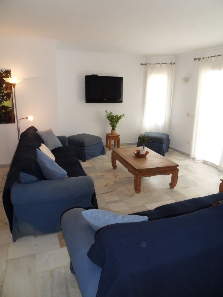 3 bedroom Townhouse for sale in La Cala de Mijas with pool - € 675,000 (Ref: 9770907)
