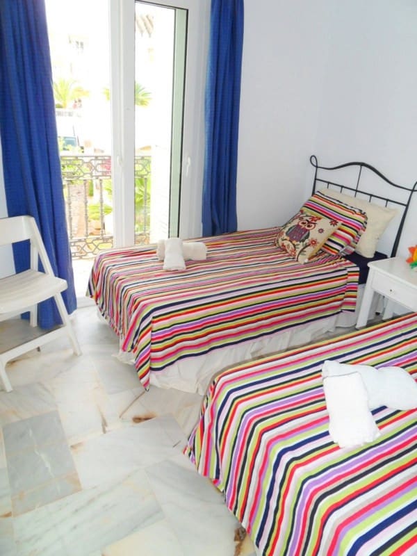 3 bedroom Townhouse for sale in La Cala de Mijas with pool - € 675,000 (Ref: 9770907)