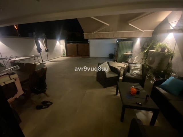 Apartamento de 2 habitaciones en Mijas Golf, Mijas en venta con piscina garaje - 299.950 € (Ref: 9772032)