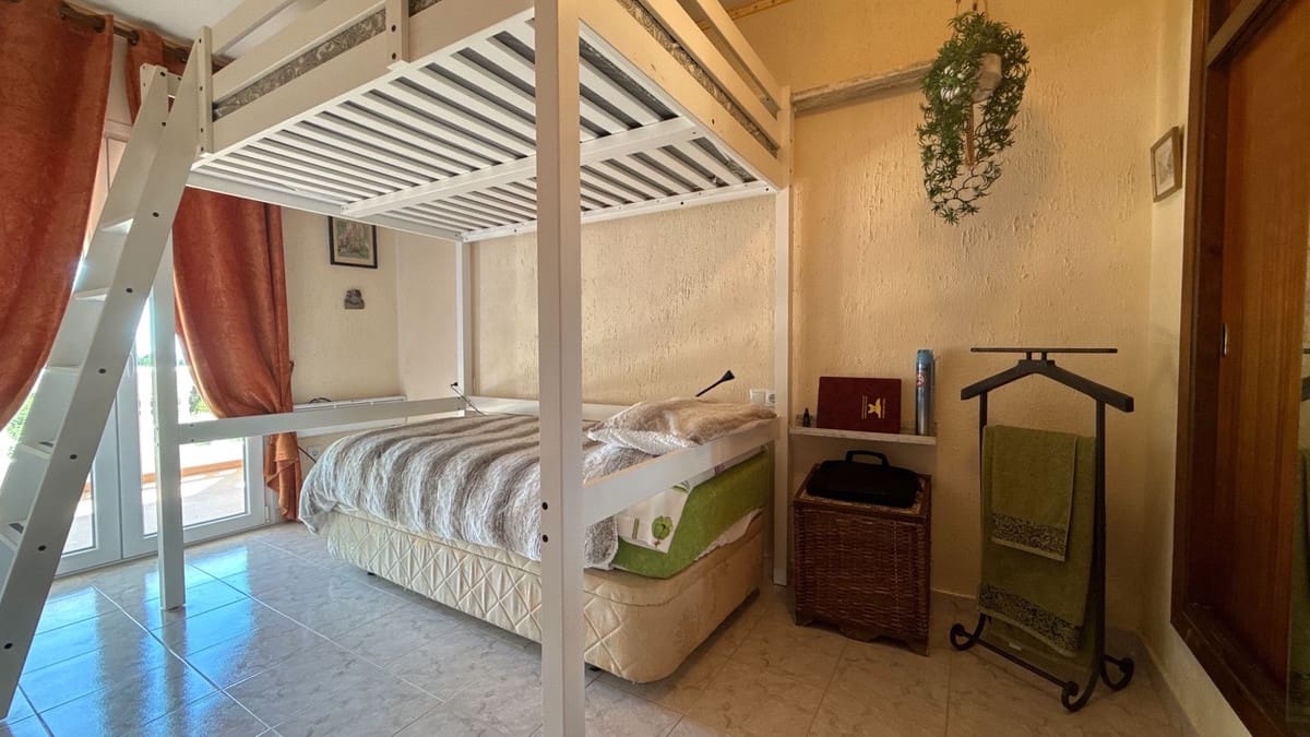 4 chambre Villa/Maison à vendre à La Cala de Mijas avec piscine - 899 950 € (Ref: 9780049)