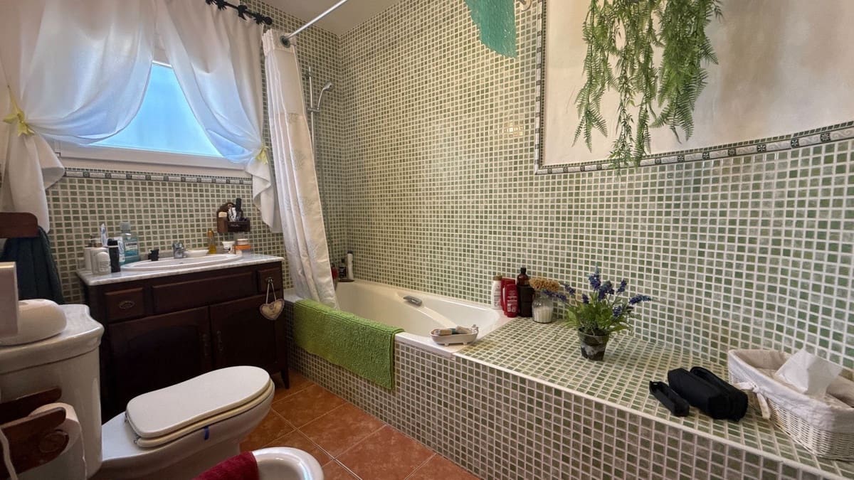 4 chambre Villa/Maison à vendre à La Cala de Mijas avec piscine - 899 950 € (Ref: 9780049)