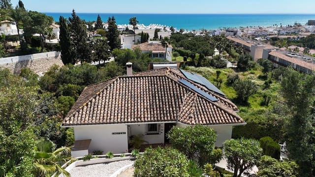 4 chambre Villa/Maison à vendre à La Cala de Mijas, Mijas avec piscine - 899 950 € (Ref: 9780049)