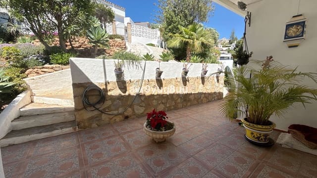 4 soverom Villa til salgs i La Cala de Mijas, Mijas med svømmebasseng - € 899 950 (Ref: 9780049)