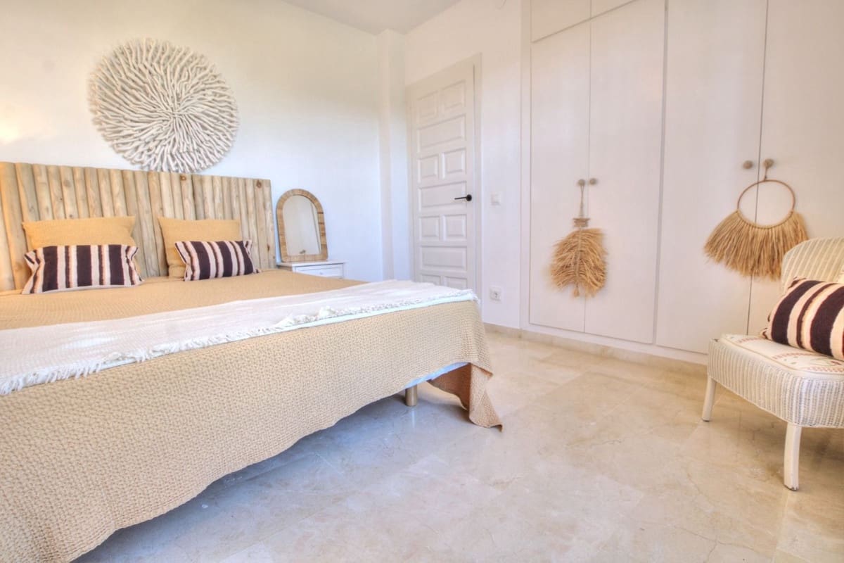 2 camera da letto Villetta Bifamiliare in vendita in El Chaparral con piscina - 695.000 € (Rif: 9784509)