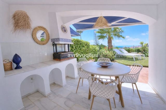 2 soveværelse Semi-Rækkehus til salg i El Chaparral, Mijas med swimmingpool - € 695.000 (Ref: 9784509)