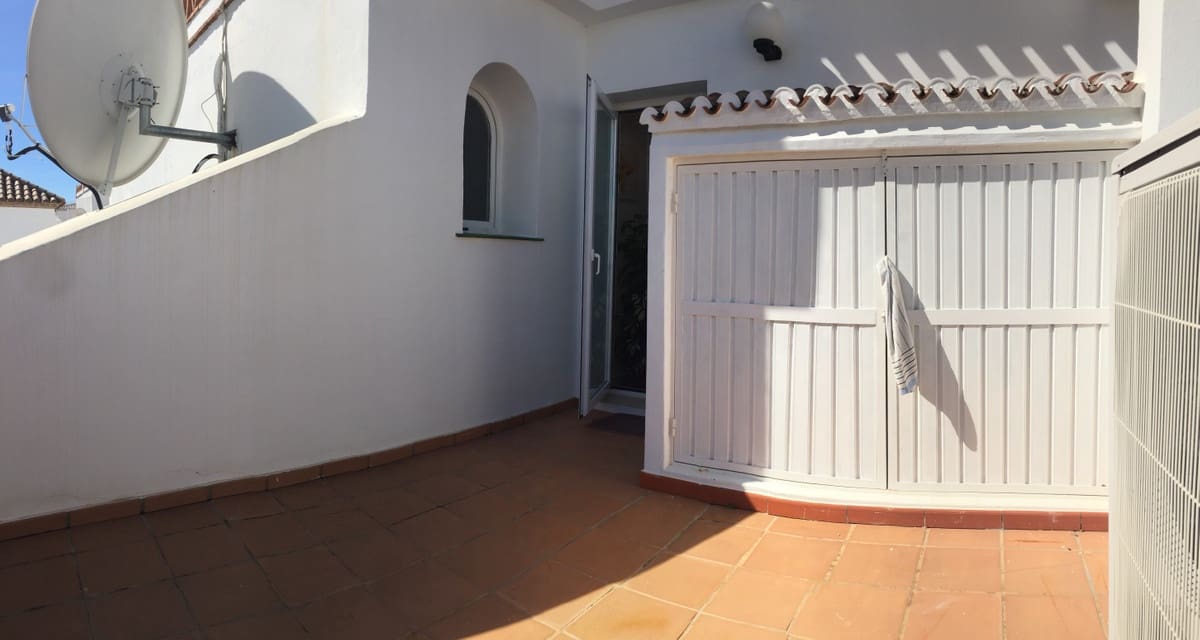 4 bedroom Penthouse for sale in Mijas Golf with pool garage - € 549,950 (Ref: 9789794)