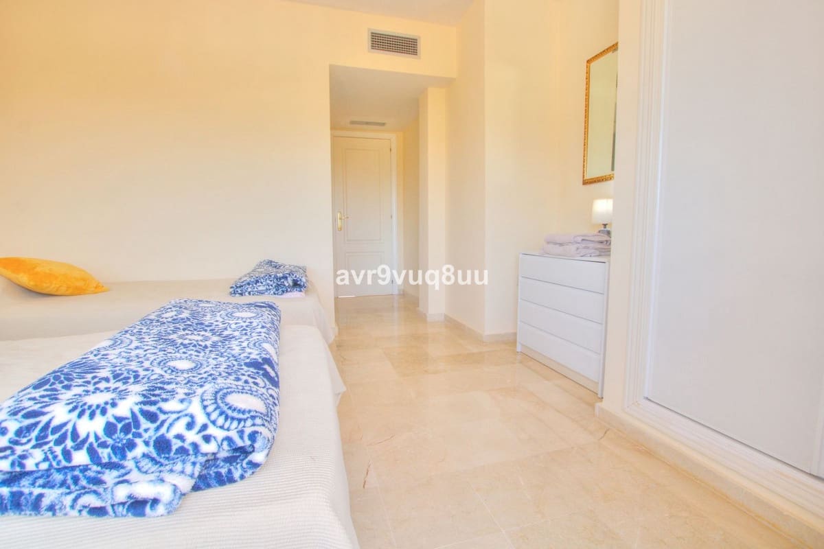 4 bedroom Penthouse for sale in Mijas Golf with pool garage - € 549,950 (Ref: 9789794)