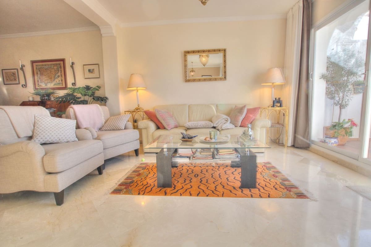 4 sovrum Takvåning till salu i Mijas Golf med pool garage - 549 950 € (Ref: 9789794)