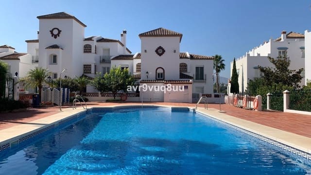 Ático de 4 habitaciones en Mijas Golf, Mijas en venta con piscina garaje - 549.950 € (Ref: 9789794)