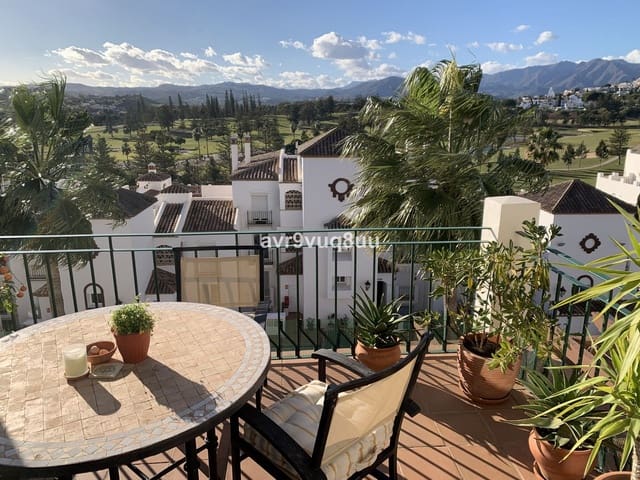 Ático de 4 habitaciones en Mijas Golf, Mijas en venta con piscina garaje - 549.950 € (Ref: 9789794)