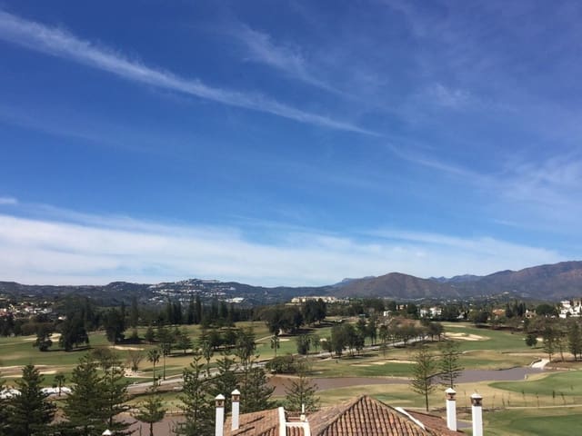 4 chambre Penthouse à vendre à Mijas Golf, Mijas avec piscine garage - 549 950 € (Ref: 9789794)