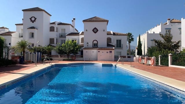 4 chambre Penthouse à vendre à Mijas Golf, Mijas avec piscine garage - 549 950 € (Ref: 9789794)