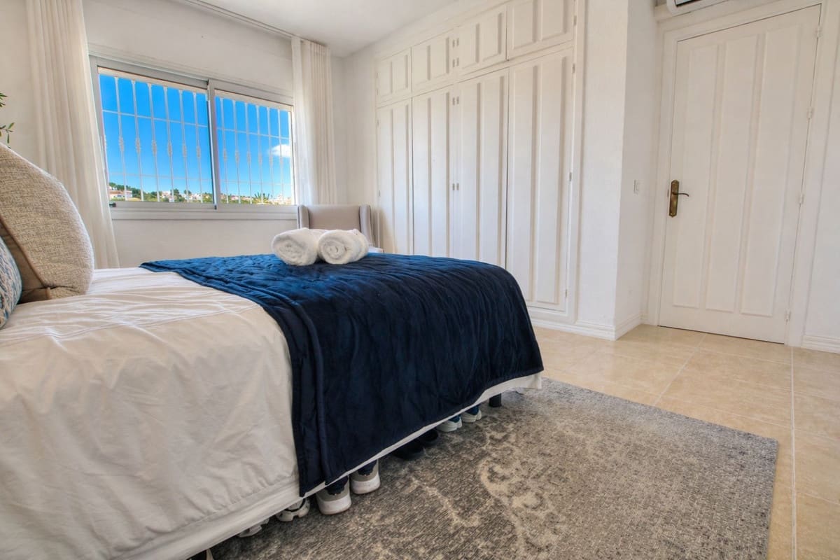 5 soveværelse Villa til salg i Torrenueva med swimmingpool garage - € 1.350.000 (Ref: 9795638)