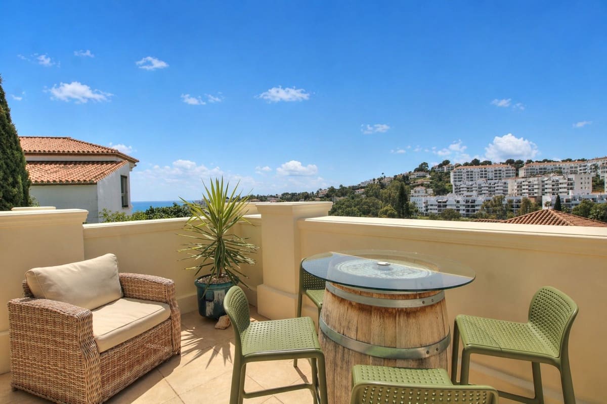 5 soveværelse Villa til salg i Torrenueva med swimmingpool garage - € 1.350.000 (Ref: 9795638)