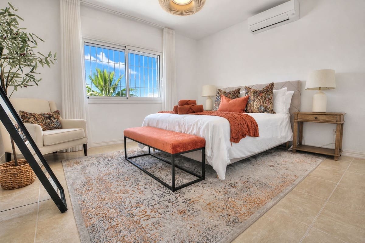 5 soveværelse Villa til salg i Torrenueva med swimmingpool garage - € 1.350.000 (Ref: 9795638)