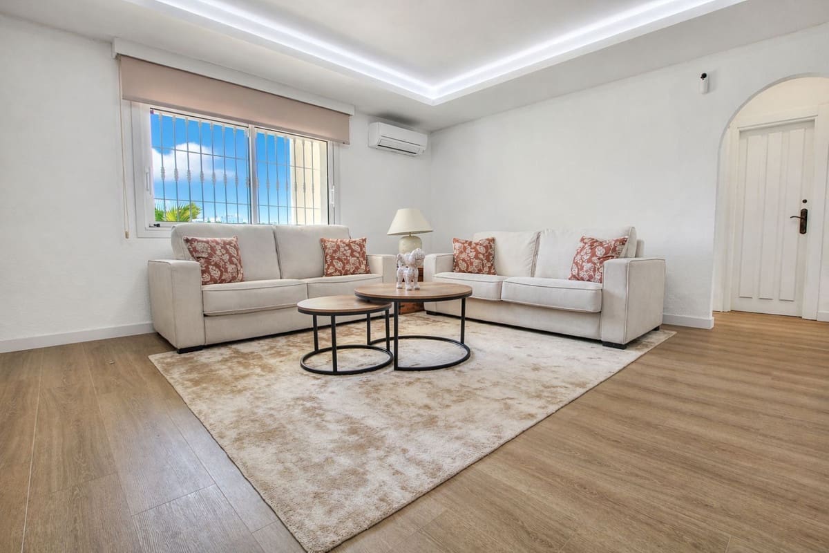 5 soveværelse Villa til salg i Torrenueva med swimmingpool garage - € 1.350.000 (Ref: 9795638)