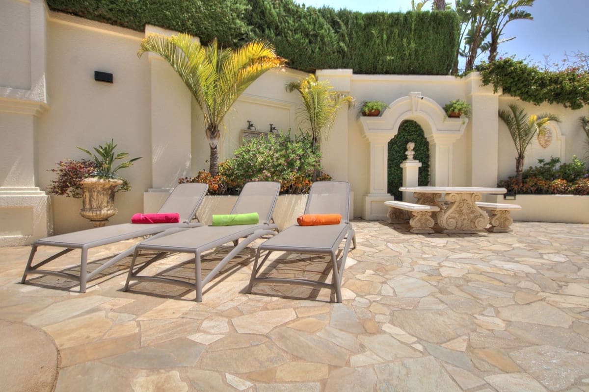 5 soveværelse Villa til salg i Torrenueva med swimmingpool garage - € 1.350.000 (Ref: 9795638)