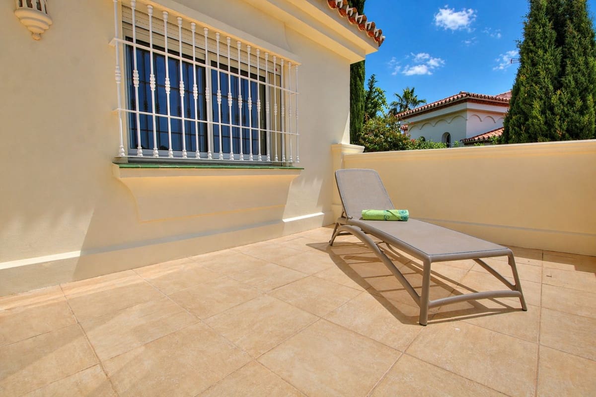 5 soveværelse Villa til salg i Torrenueva med swimmingpool garage - € 1.350.000 (Ref: 9795638)