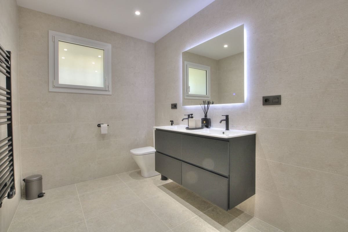 5 soveværelse Villa til salg i Torrenueva med swimmingpool garage - € 1.350.000 (Ref: 9795638)