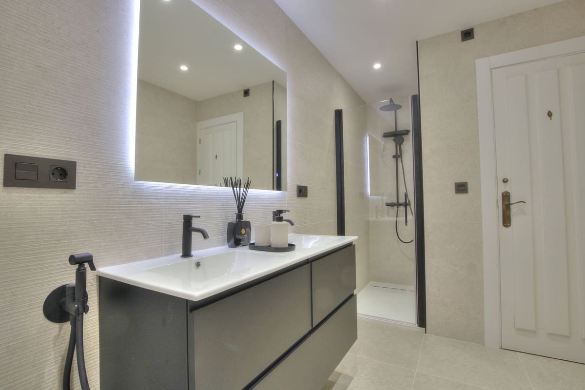 5 soveværelse Villa til salg i Torrenueva med swimmingpool garage - € 1.350.000 (Ref: 9795638)