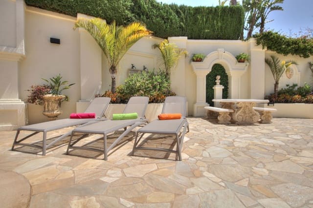 5 soveværelse Villa til salg i Torrenueva, Mijas med swimmingpool garage - € 1.350.000 (Ref: 9795638)