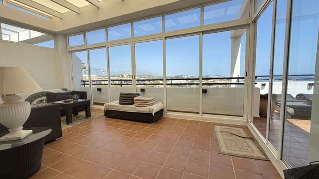 2 bedroom Penthouse for sale in La Cala de Mijas, Mijas with pool garage - € 695,000 (Ref: 9798198)