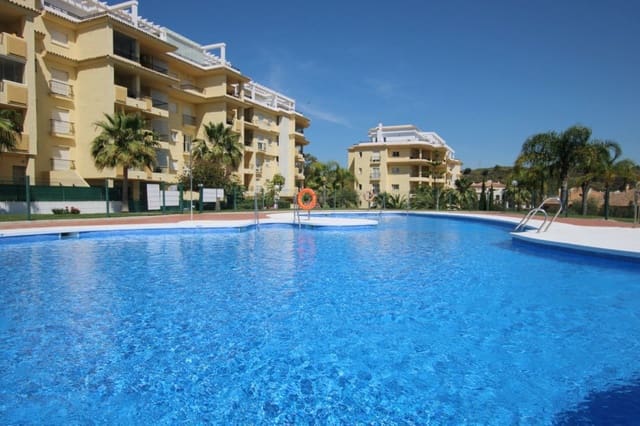 2 soveværelse Penthouse til salg i La Cala de Mijas, Mijas med swimmingpool garage - € 649.950 (Ref: 9798198)