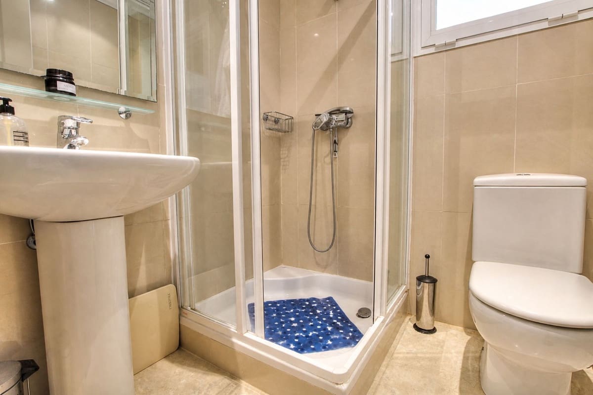 2 soveværelse Lejlighed til salg i Mijas Golf med swimmingpool garage - € 359.000 (Ref: 9813632)