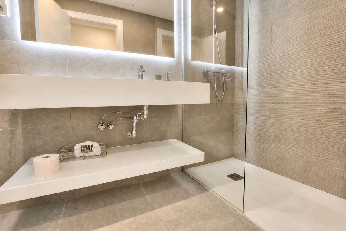 2 soverom Penthouse til salgs i La Cala de Mijas med svømmebasseng garasje - € 495 000 (Ref: 9815399)