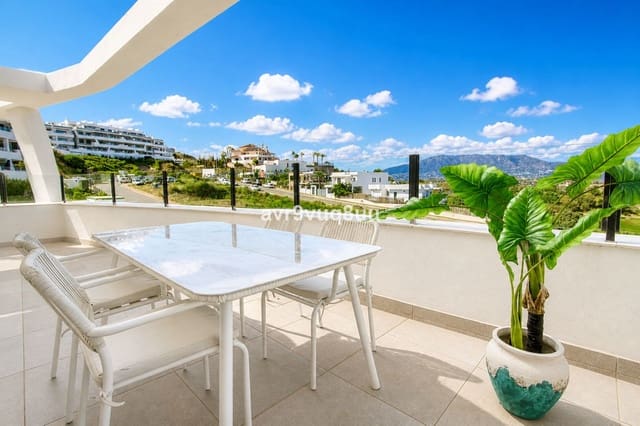 2 soverom Penthouse til salgs i La Cala de Mijas, Mijas med svømmebasseng garasje - € 495 000 (Ref: 9815399)