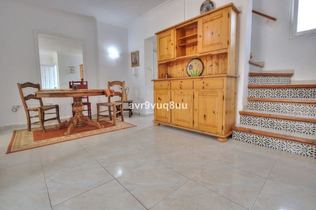 4 slaapkamer Halfvrijstaande villa te koop in Calypso, Mijas met zwembad garage - € 449.950 (Ref: 9824222)