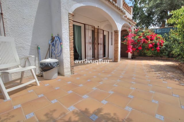 4 slaapkamer Halfvrijstaande villa te koop in Calypso, Mijas met zwembad garage - € 449.950 (Ref: 9824222)
