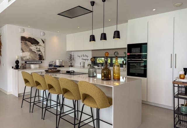 5 Zimmer Villa zu verkaufen in Cabopino, Marbella - 2.795.000 € (Ref: 9829834)