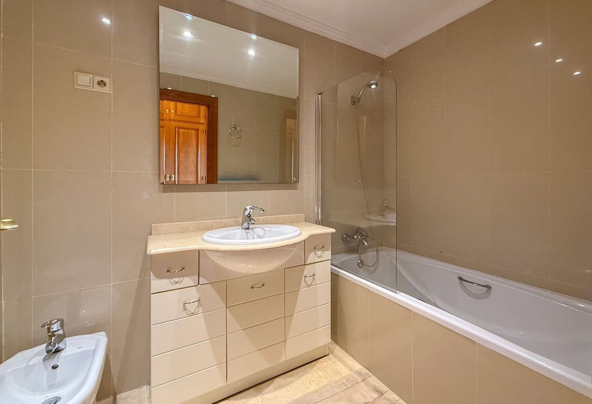 2 quarto Apartamento para venda em La Cala Hills com piscina garagem - 325 000 € (Ref: 9832905)