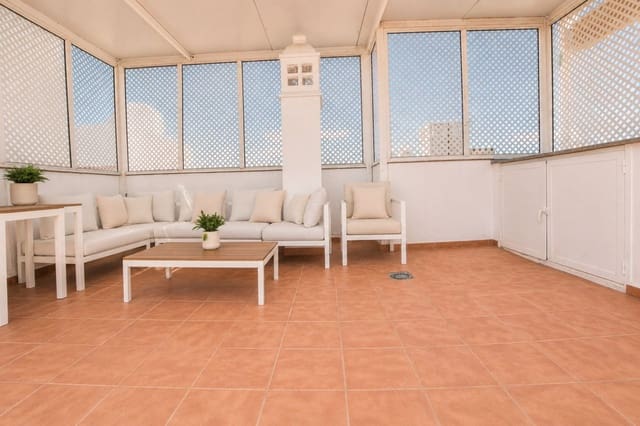 1 makuuhuone Kattohuoneisto myytävänä paikassa La Cala de Mijas, Mijas mukana 
autotalli - 350 000 € (Ref: 9838694)